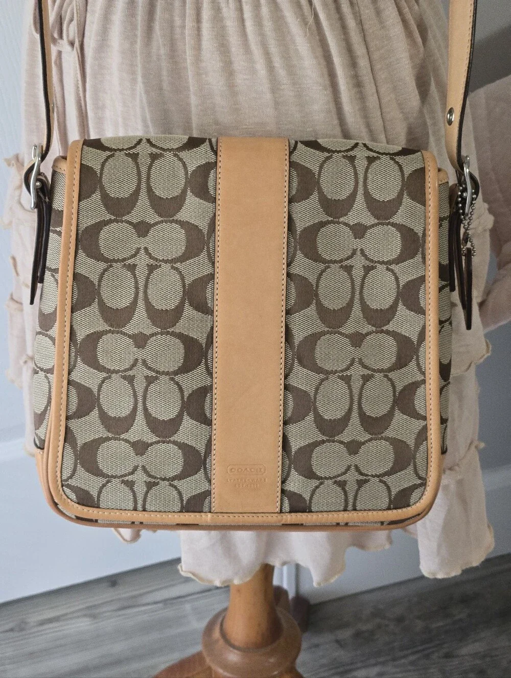 Coach Signature Canvas Messenger Crossbody Bag 2003 Vintage - Picture 4 of 14